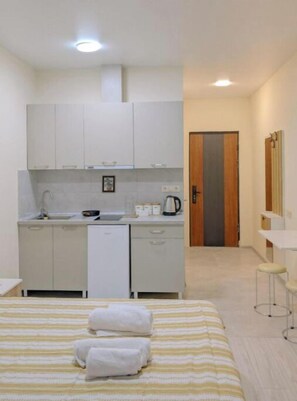 1 habitación y wifi 
