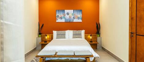 1 chambre, bureau, fer et planche à repasser, Wi-Fi