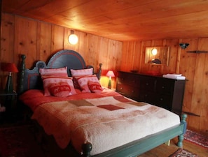 Apartment | 6 bedrooms, bed sheets