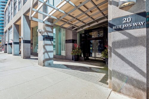 Charming 1-BR Condo in DR Toronto