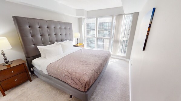 2 bedrooms, desk, iron/ironing board, free WiFi