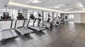 Unclassified image, 3 of 12, button - Modern 1-BR Condo DT Toronto (Toronto)