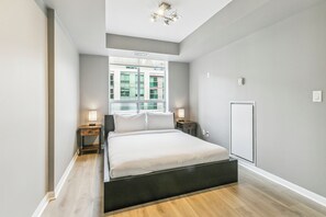1 Schlafzimmer, Schreibtisch, Bügeleisen/Bügelbrett, kostenloses WLAN