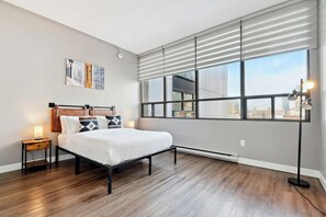 2 chambres, bureau, fer et planche à repasser, Wi-Fi gratuit