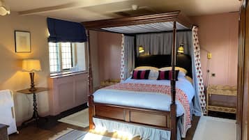 1 bedroom, internet, bed sheets