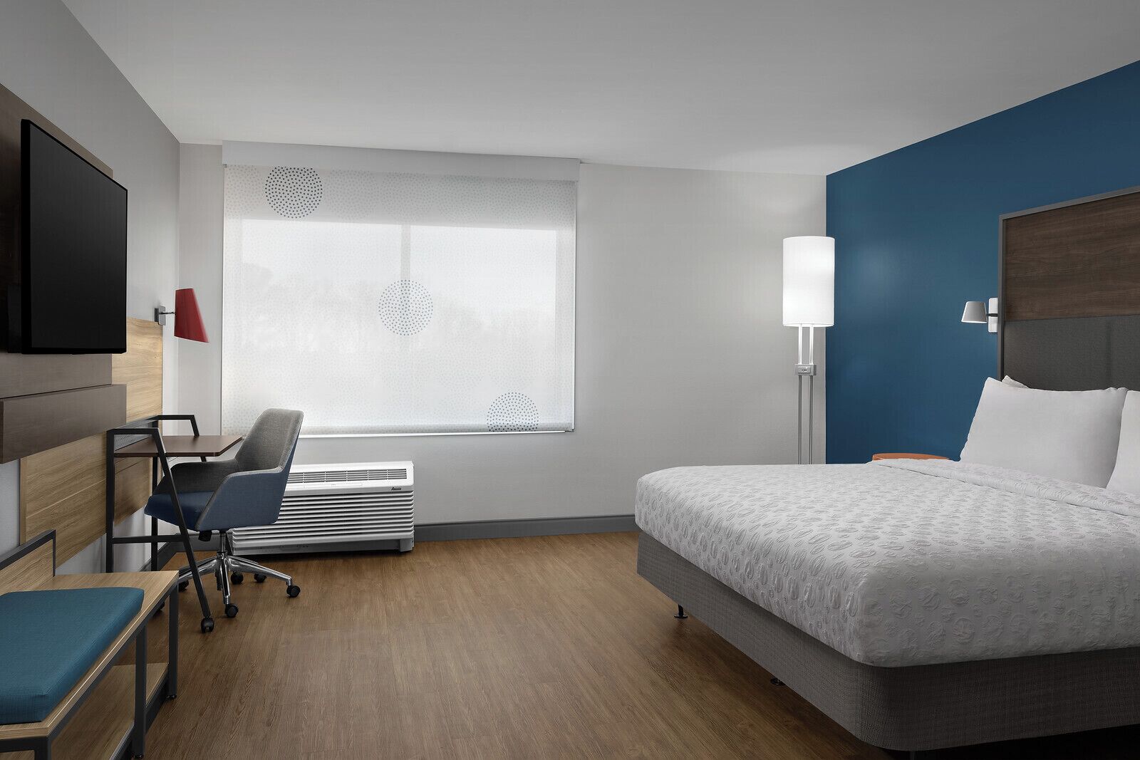 Bügeleisen/Bügelbrett, kostenloses WLAN, Bettwäsche