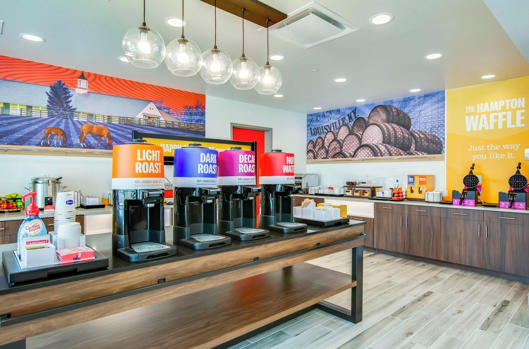 Photo - Hampton Inn & Suites By Hilton Louisville East Oxmoor