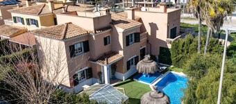 Villa Paulina golf lujo
