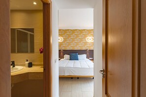 Shower, hair dryer - Villa Paulina golf lujo (Llucmajor)