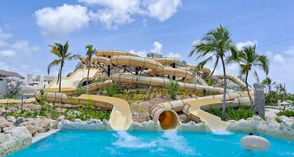 Cozy 1BR w Balcony Pool Beach Access Cap Cana