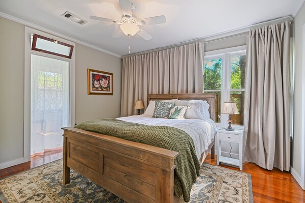 1 bedroom, desk, iron/ironing board, travel cot