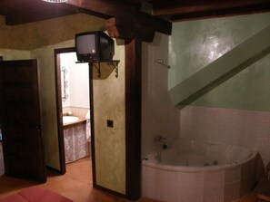 Boblebadekar, hårtørrer, håndklæder, Sæbe