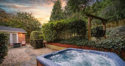 Uptown Oasis: Private Pool, Hot Tub & Pet-Friendly