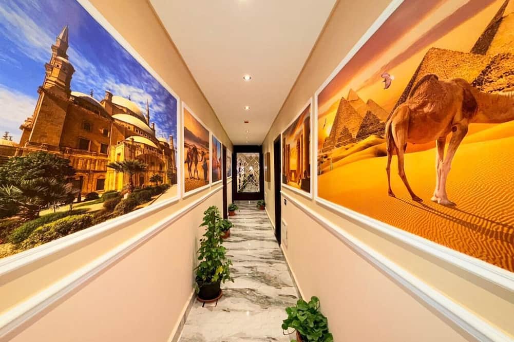 Olivia Hotel