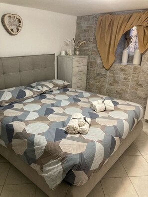 1 Schlafzimmer, Bügeleisen/Bügelbrett, WLAN, Bettwäsche