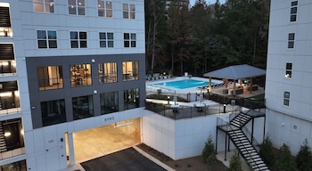 Landing at Crestline