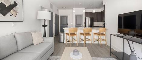 Appartement, 2 slaapkamers | Individueel gedecoreerd, individueel gemeubileerd