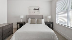 Individually decorated, individually furnished, iron/ironing board - Landing at Crestline (Birmingham)