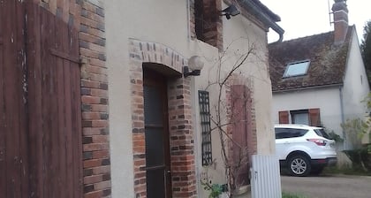 Maison.Toute équipée.
Calme et confort total.
