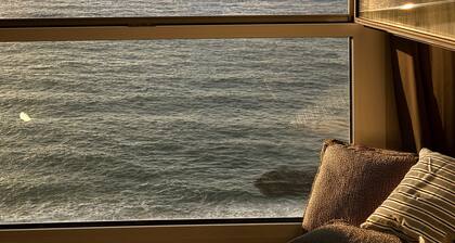 Biarritz / Grande Plage / Ocean view / Cosy / Swimming pool / Renovated 2024 / Fully equipped