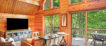 Serenity Cabin-Woodland Retreat