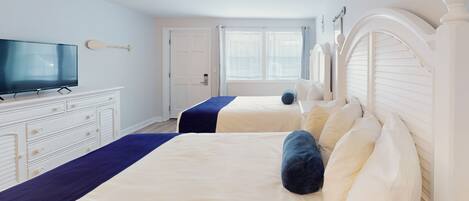 1 bedroom, bed sheets