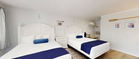 1 bedroom, bed sheets