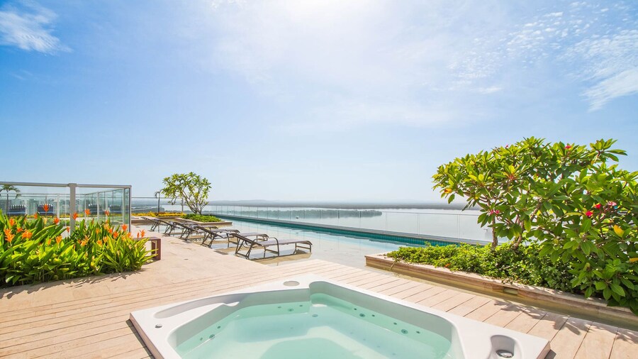 Martinique Cartagena by HostPro