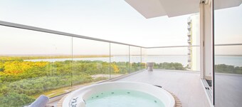 Martinique Cartagena by HostPro