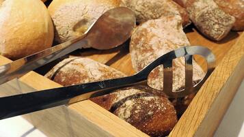 Petit déjeuner buffet compris tous les jours