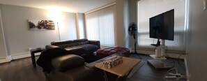 Family Apartment, 2 Bedrooms, Balcony | 2 bedrooms, individually decorated, individually furnished - Corporate Stays Enterprise (Calgary)
