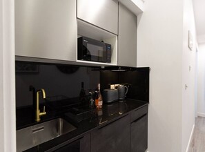 Fridge, microwave, stovetop, electric kettle