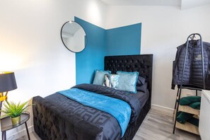 1 bedroom, iron/ironing board, free WiFi, bed sheets