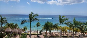 403 Landmark Resort Cozumel luxury beachfront condo, oceanview, snorkel paradise