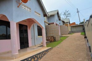 Exterior - Pal Furnished Houses (Wakiso District)
