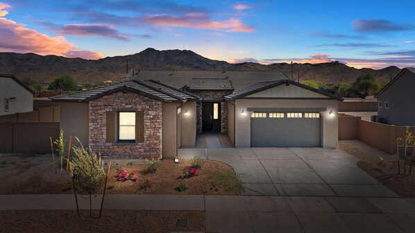 Front of property - Quiet Quarter in Laveen Village (Laveen)