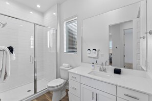 Classic Apartment | Bathroom - Quiet Quarter in Laveen Village (Laveen)
