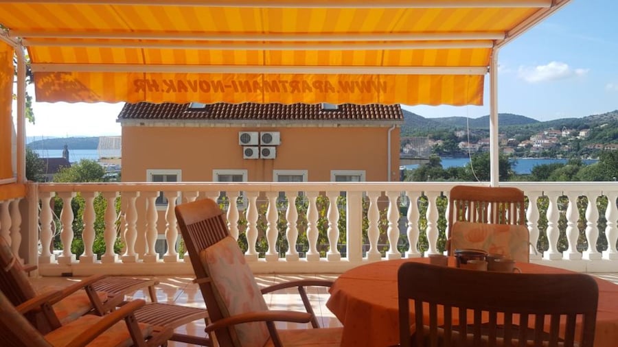 Apartments Villa Novak
