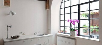 Cozy apartment two minutes from Teatro Verdi and Villa Comunale