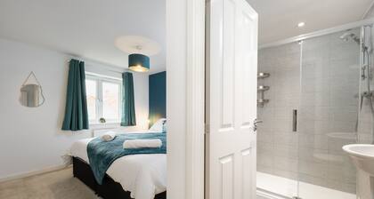 Contactors*Hospital Staff*4 Bed*Parking