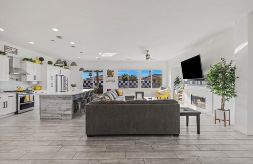 Desert Getaway Pad
