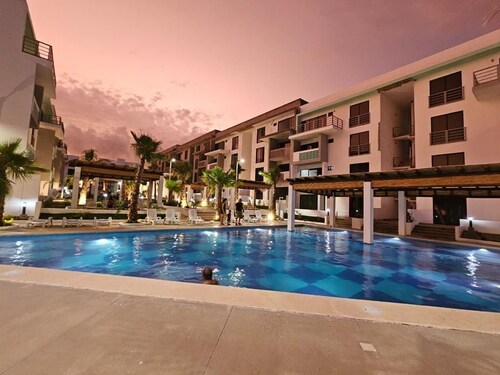 1st floor apartment 3 min from the beach