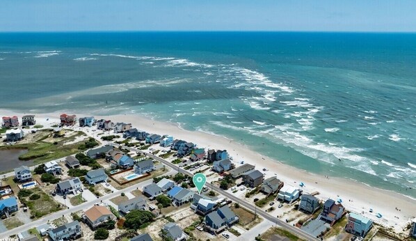 In Strandnähe, Liegestühle, Strandtücher