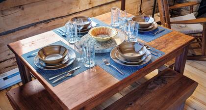 Gorgeous Cabin - Fast 100mbps WiFi - Pet Friendly!