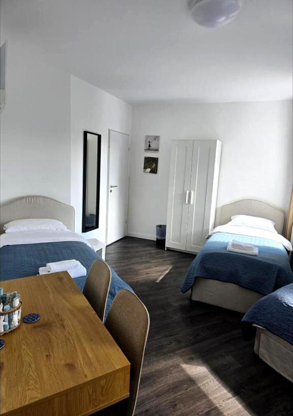 Tripla Standard | Una scrivania, postazione laptop, Wi-Fi gratuito