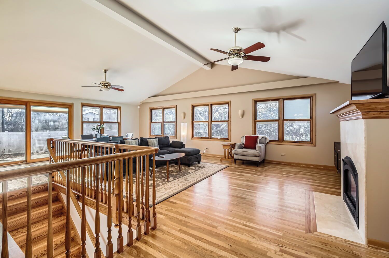 Massive 5br, 4-level 3k+sqft House, Pokerroom,pooltable, Darts, Bowling,grill - Tower Lakes, IL