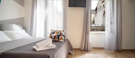 1 chambre, bureau, lit parapluie, Wi-Fi gratuit