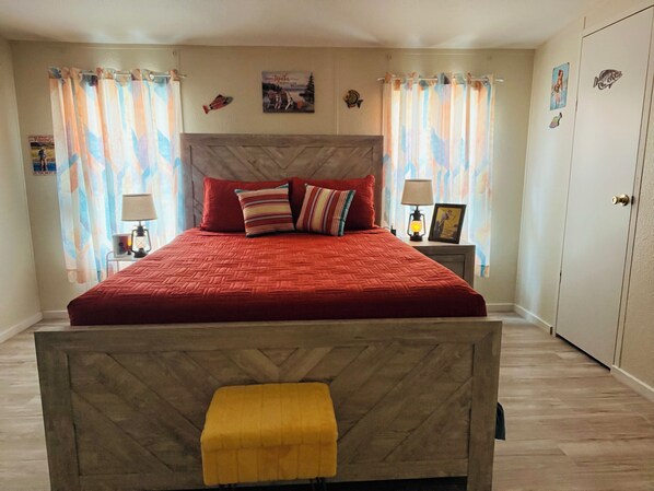 3 bedrooms, WiFi, bed sheets