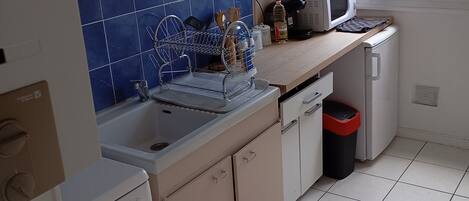 Microonde, forno, pentole/stoviglie/utensili, spezie