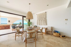 Dining - Oceanfront Residence with 2 bedrooms (LA PAZ)